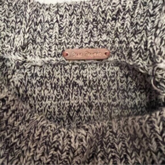 Free People Cotton  Too Good Pullover Sweater Black Heathered  EUC XS - Picture 11 of 12